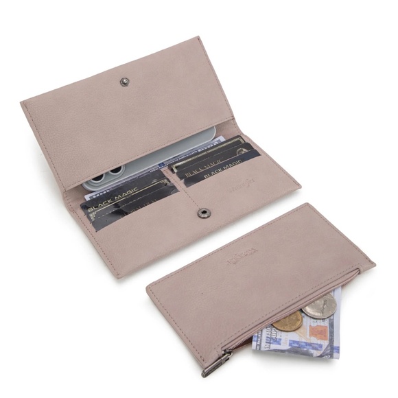 Wrangler Long Wallet with Detachable Zipper Pocket Pink - Picture 4 of 5